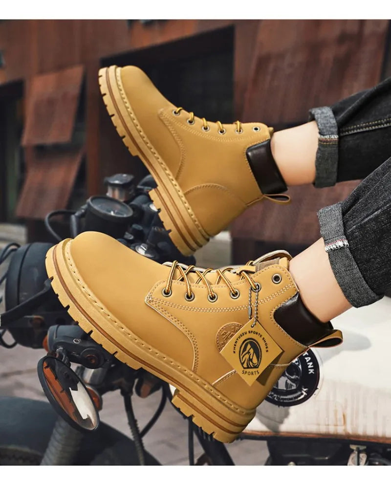 Botas Masculinas de Moda, Botas de Motocicleta Impermeáveis, Botas de Couro para o Inverno, Botas Plataforma de Amarrar, Novas Botas de Cano Alto para Homens.